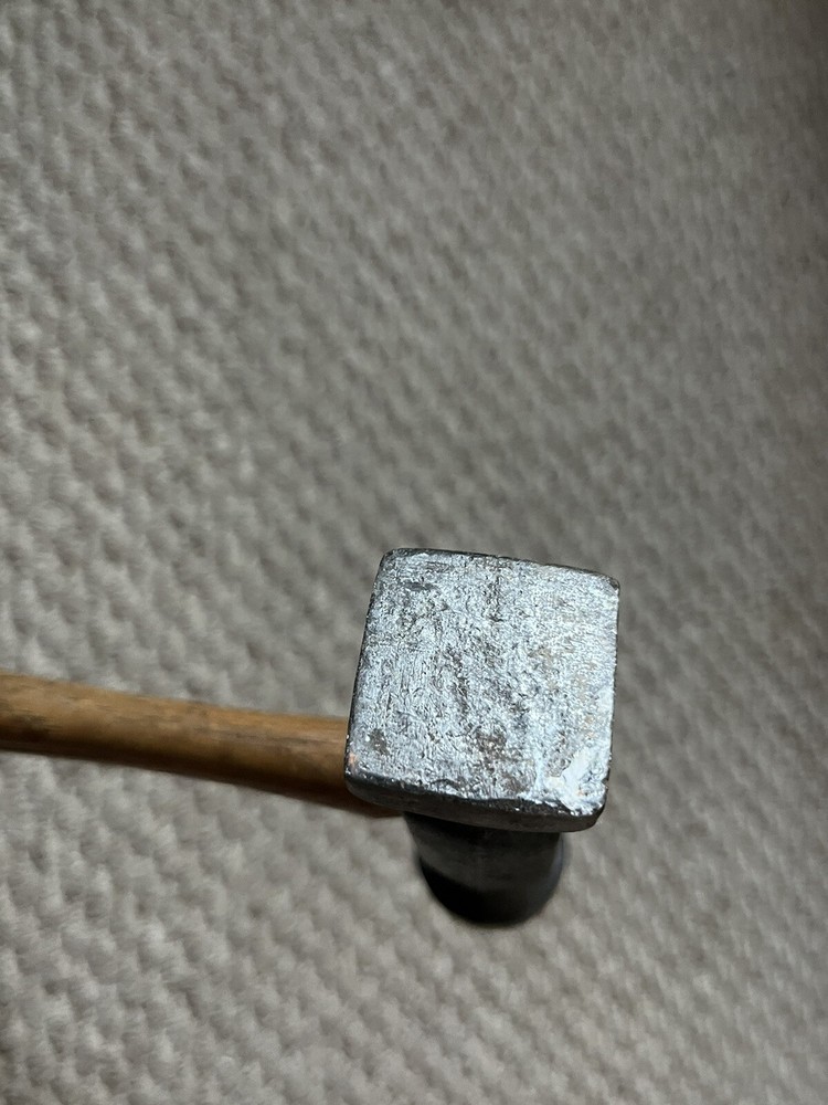 VINTAGE AUTO BODY TIN WORKING HAMMER ** NICE ** Great Condition Unmarked