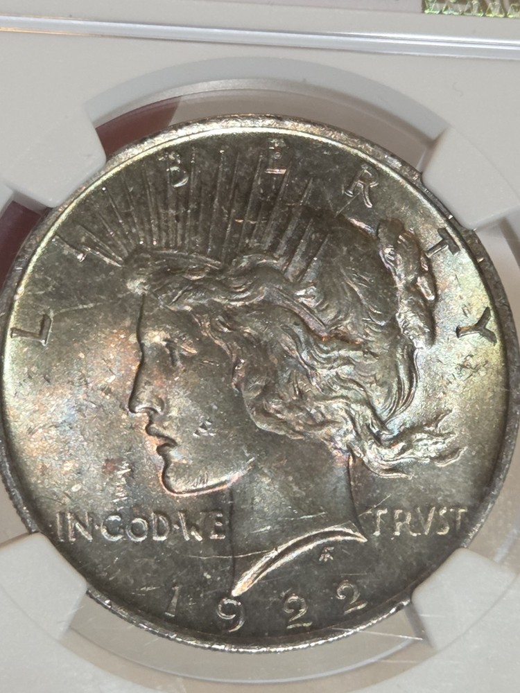 1922 $1 Peace Dollar NGC MS62 Toned