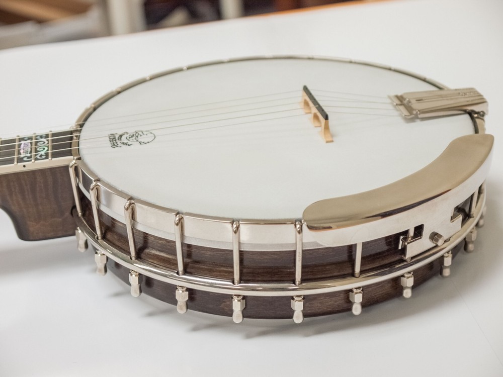 Deering John Hartford Pro 5 String Banjo (Pop On Resonator Missing) w/ Case