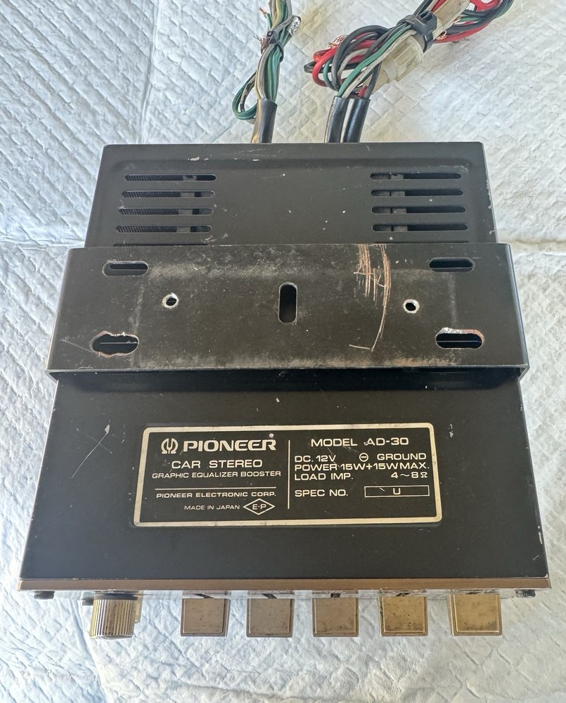 Pioneer AD-30 Equalizer Booster