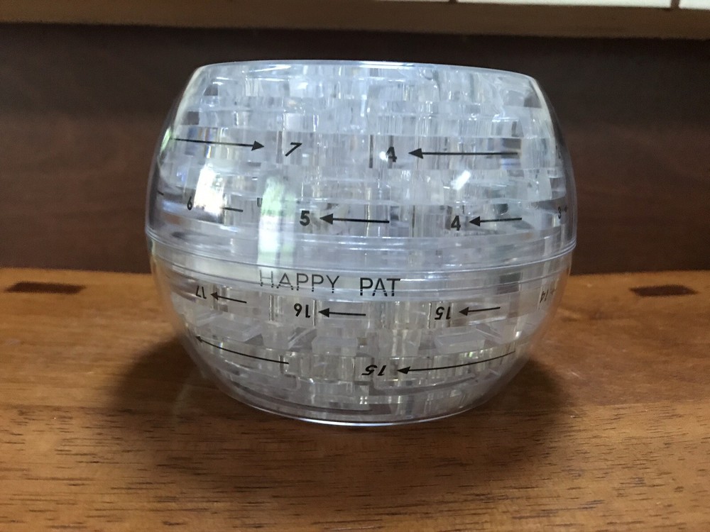 Manipulative Puzzle Ball
