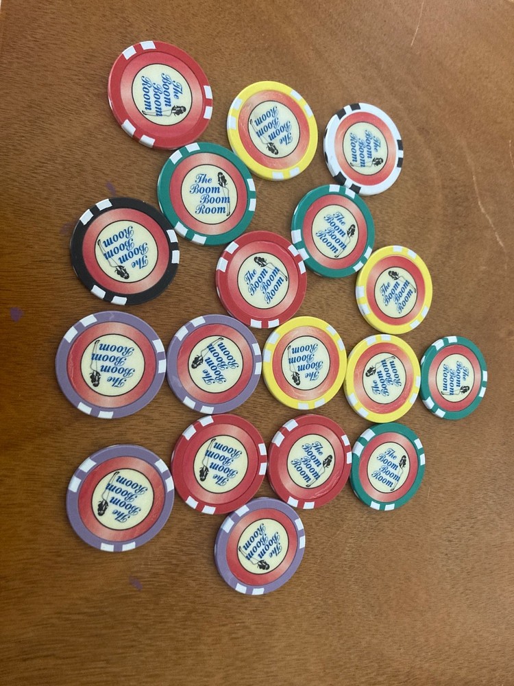 17 ----------  The Boom Boom Room Chips Great Graphics