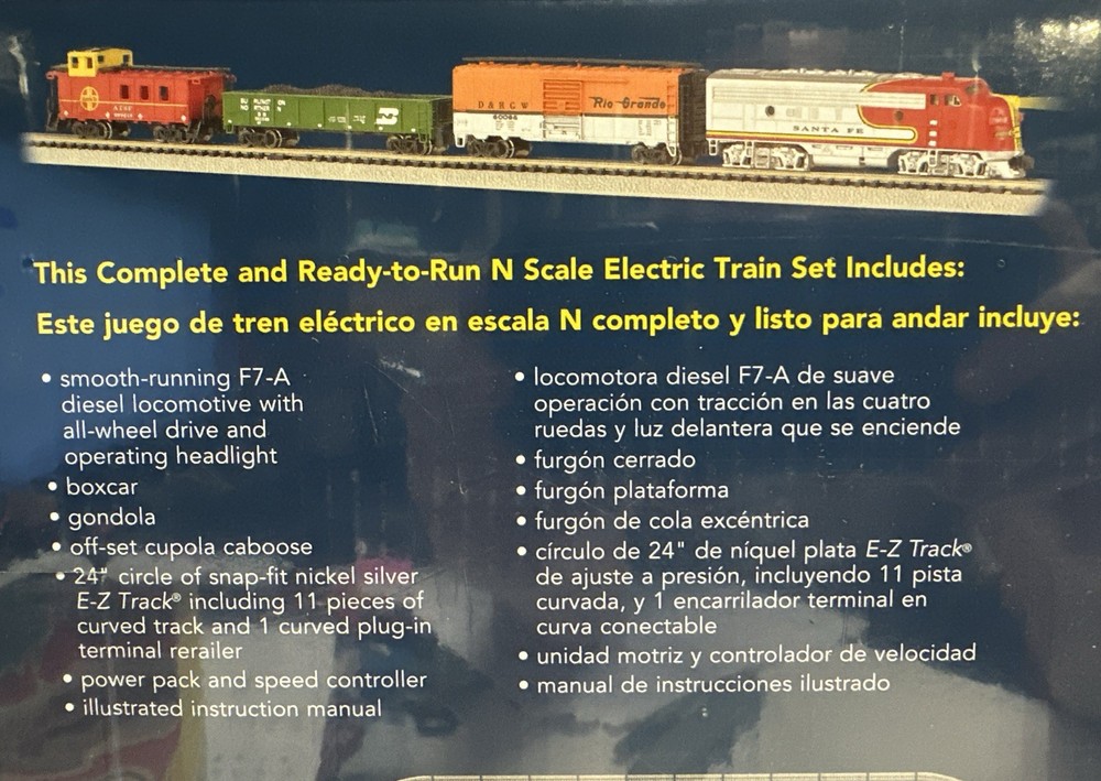 Bachmann N Scale Super Chief Train Set #24021