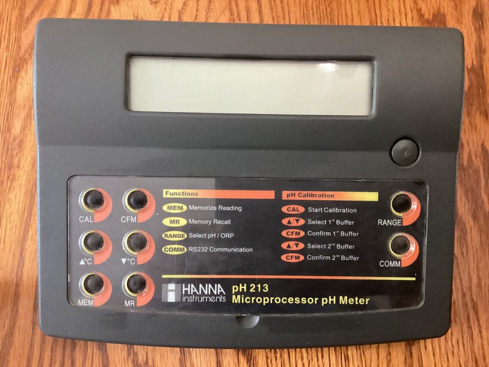 Hanna PH 213