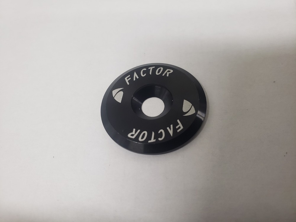 Factor black alloy top cap 1 1/8" 3gm