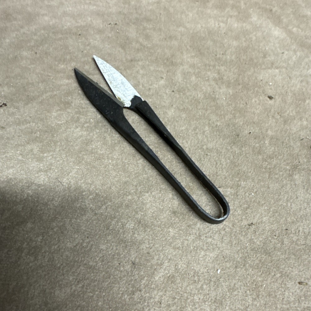 4” Hand Nipper Scissors