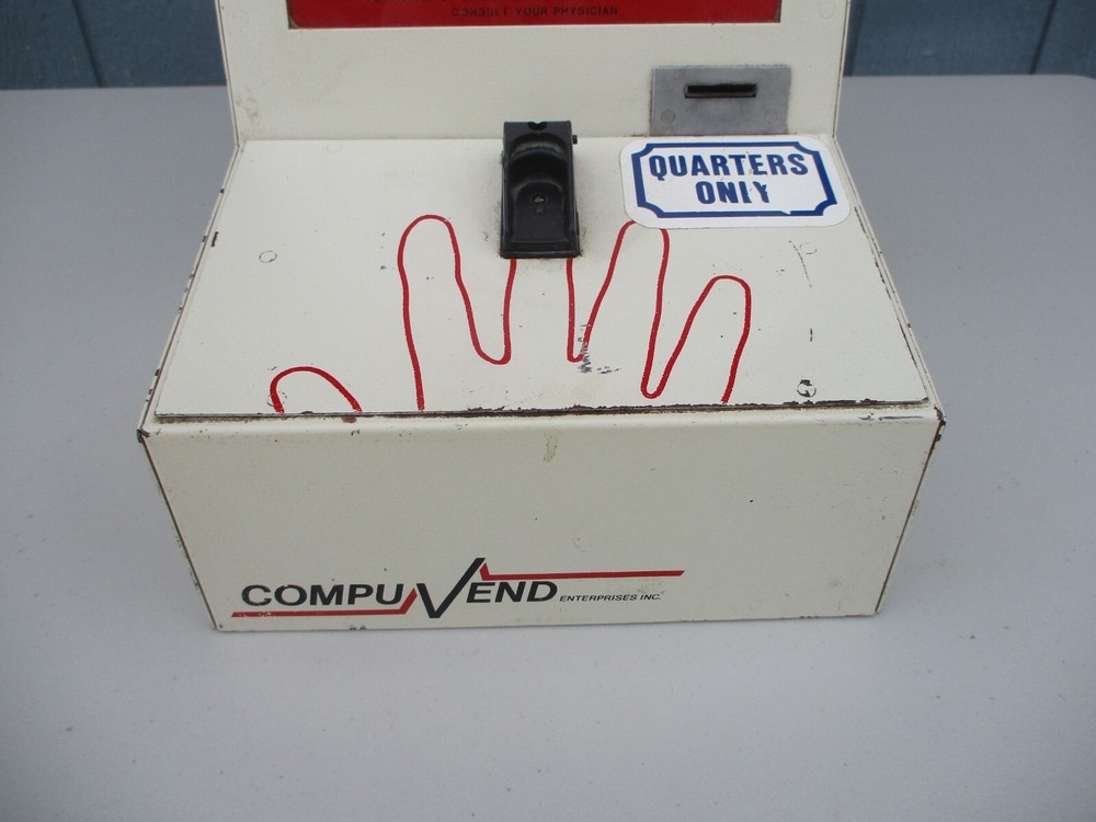 Vintage Compuvend Electronic Heart Machine Arcade Vending Machine