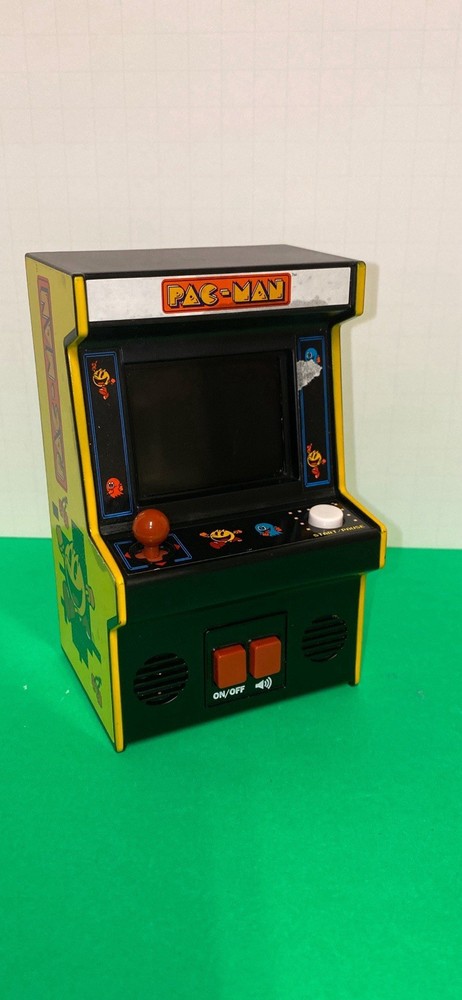 Basic Fun Pac-Man Handheld Mini Arcade Game Bandai Namco Pacman Tested Working
