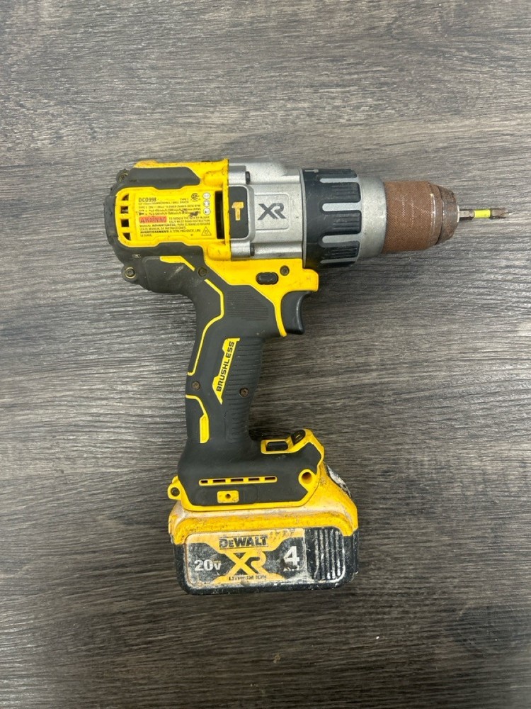 DEWALT DCD998 (B06009771)