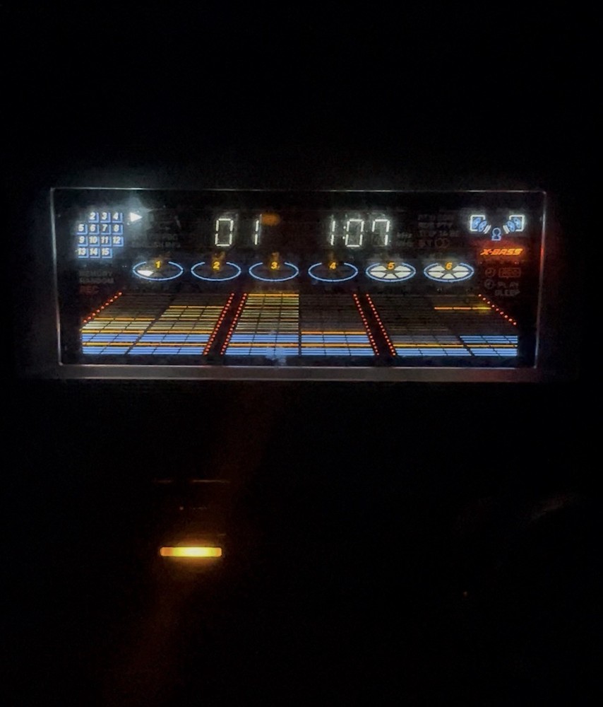 Sharp CD-BA3100 200W 6-Disc CD Changer Mini System