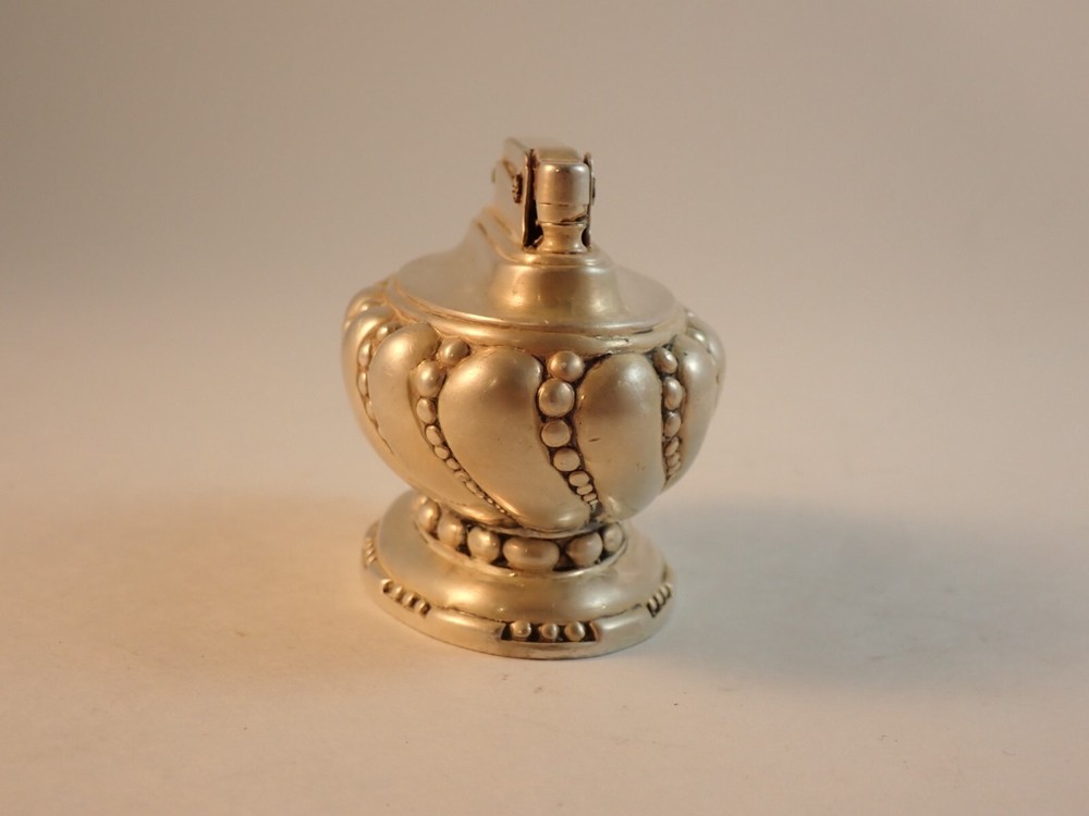 Vintage Ronson "CROWN" Silver Plate Table Lighter Rare Nice