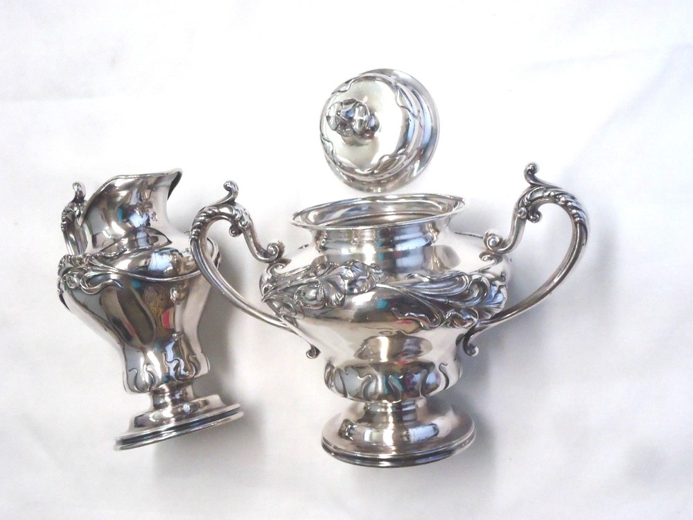 DERBY SILVER CO QUADRUPLE PLATE POT