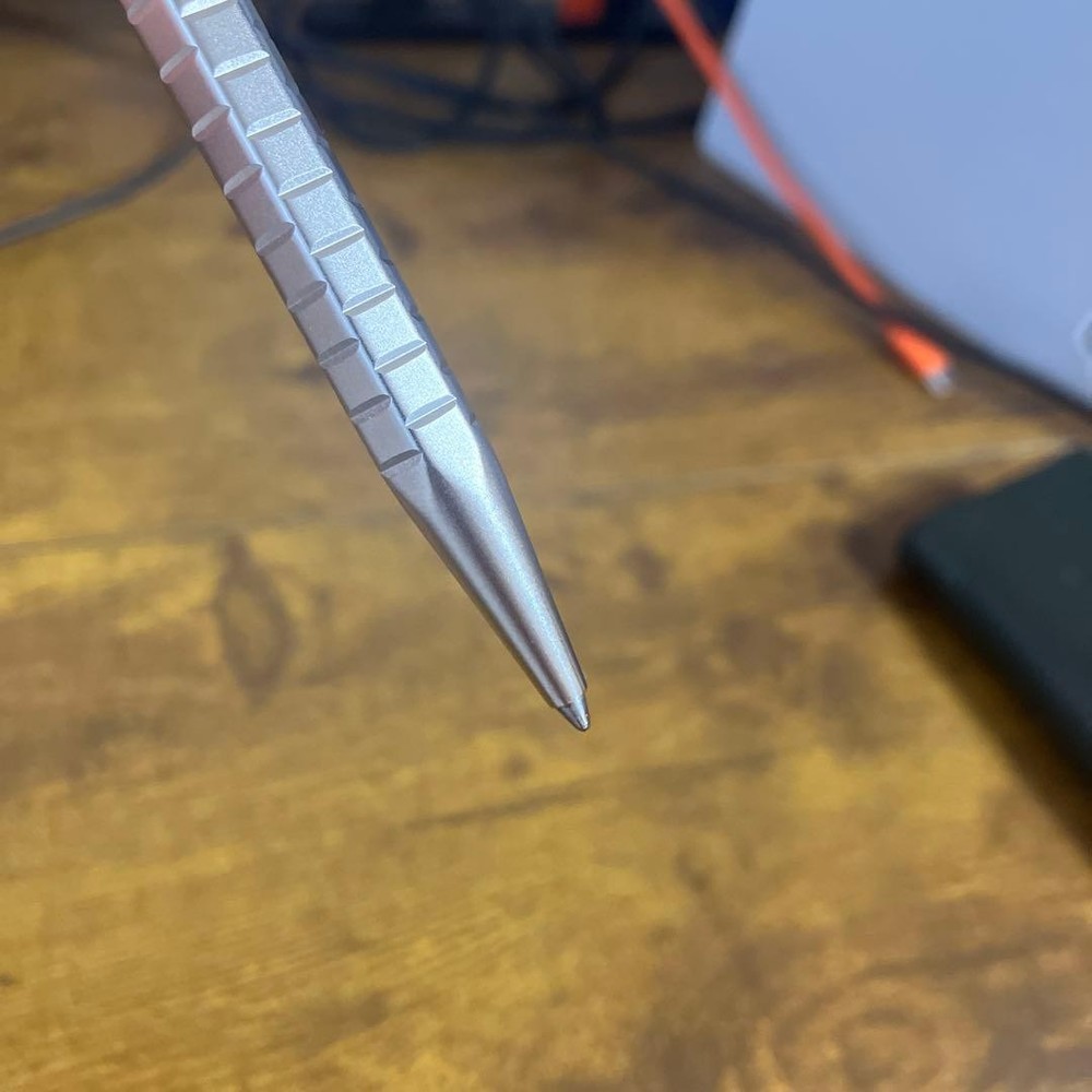 carandase-ecridol #683a85