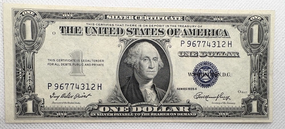 $1  - 1935-E    BLUE SEAL  - SILVER CERTIFICATE - Uncirculated