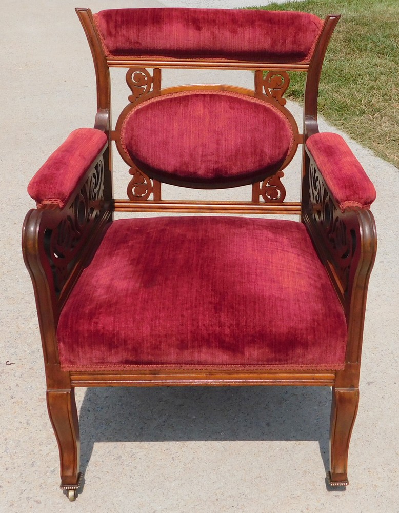 Victorian Parlor /Side Chair~~Pierced Carved