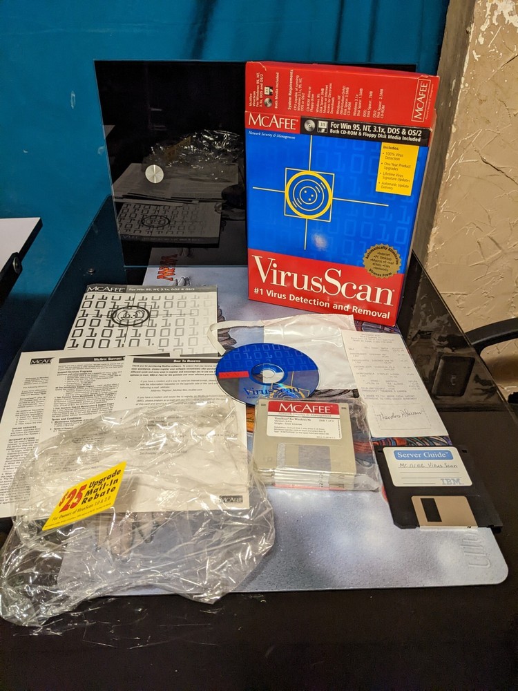 McAfee VirusScan for Win 95 / NT CD Unused Open Box