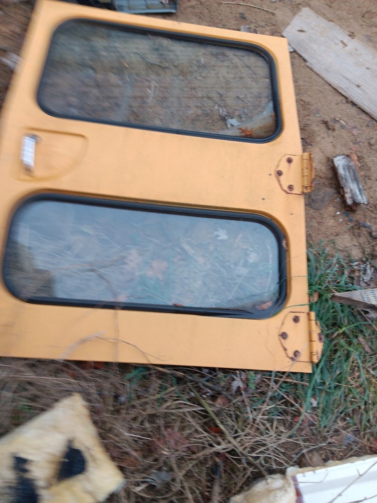 BLUE BIRD SCHOOL BUS REAR DOOR