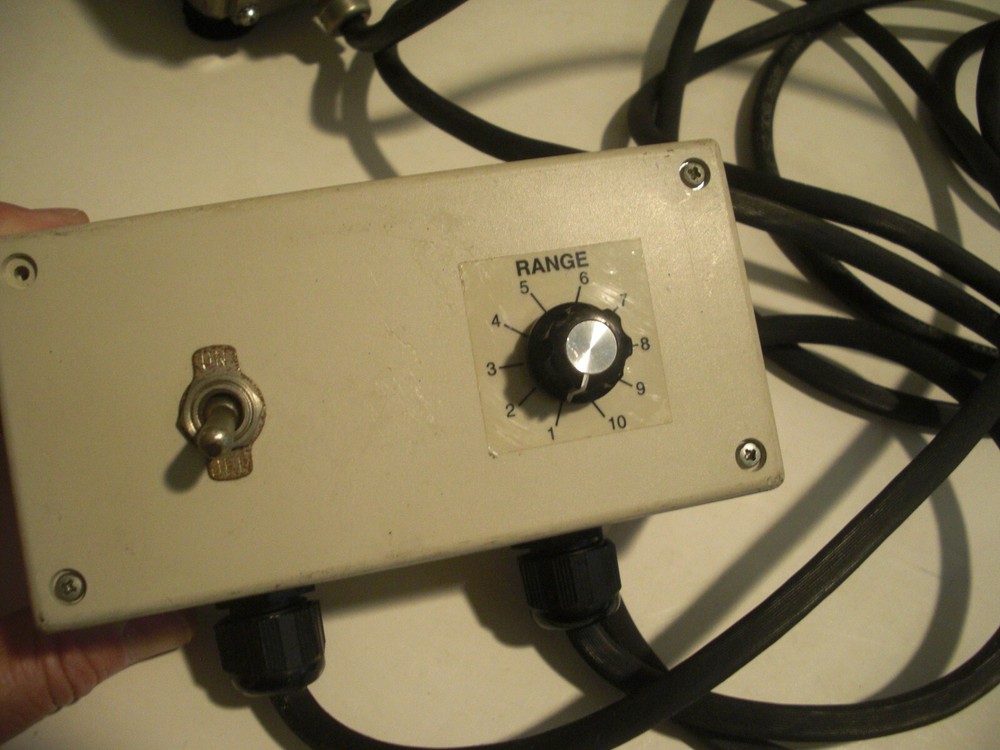 EX COND Eriez Magnetics Model 6C Electromagnetic Vibratory Feeder w/Controller