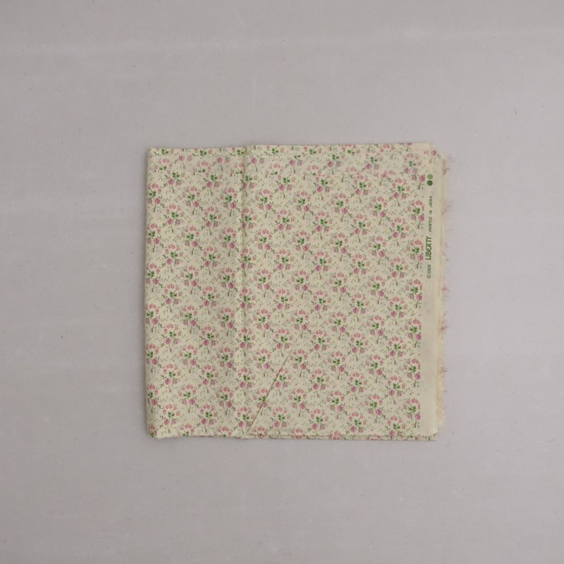 Liberty Tana Lawn Fabric 111×106cm (FA31-2601-54)