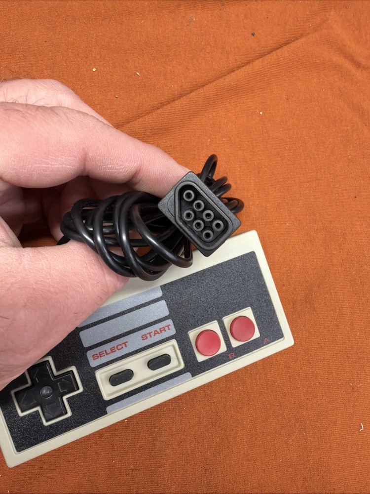 OEM Nintendo Controller NES 004, Tested, Cleaned