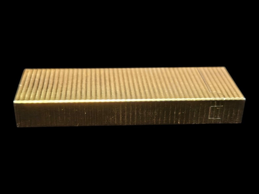 Vintage Dunhill Lighter Japan Good Needs Flint Untested Boxed