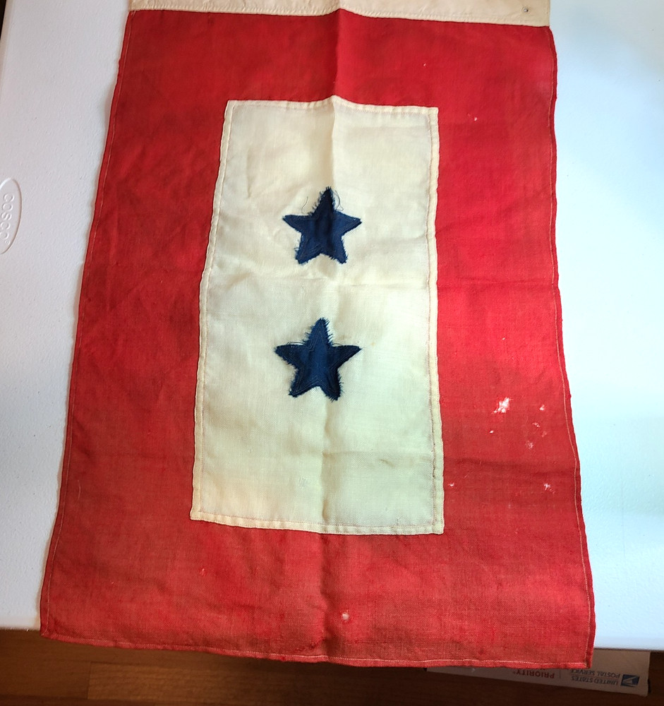 WWI 2 Sons in Service Wool Flag Multi Piece Construction Home Front