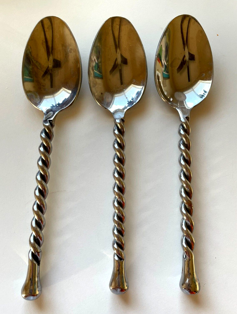 Hampton Silversmith Carousel THREE LARGE OVAL SOUP SPOONS Stainless Twist Handle
