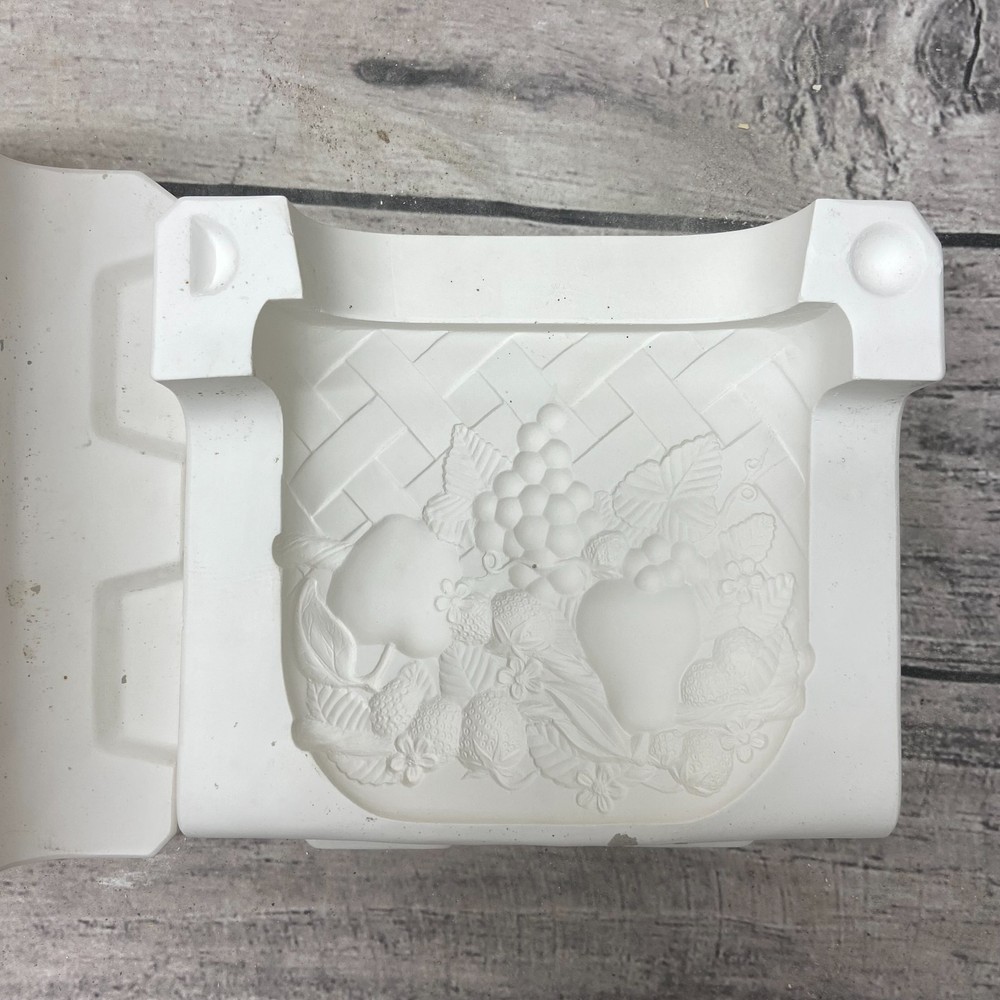 Vintage 1995 Duncan Ceramic Casting Mold Fruit Napkin Holder #DM-2000
