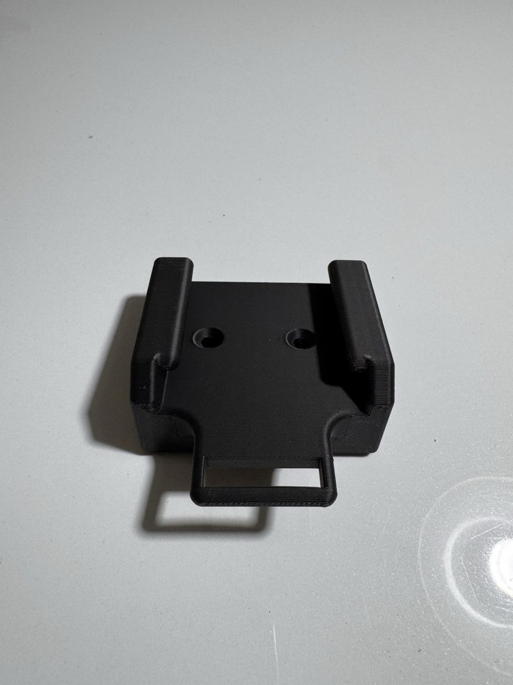 Parkside Battery Wall Mount