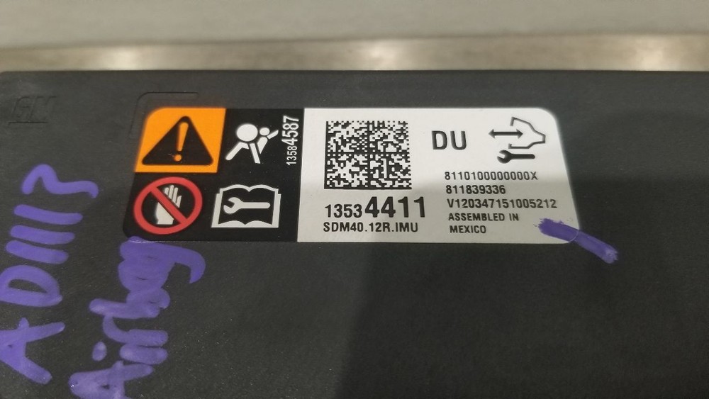 21 CHEVY SILVERADO 2500 SRS BAG MODULE 13534411