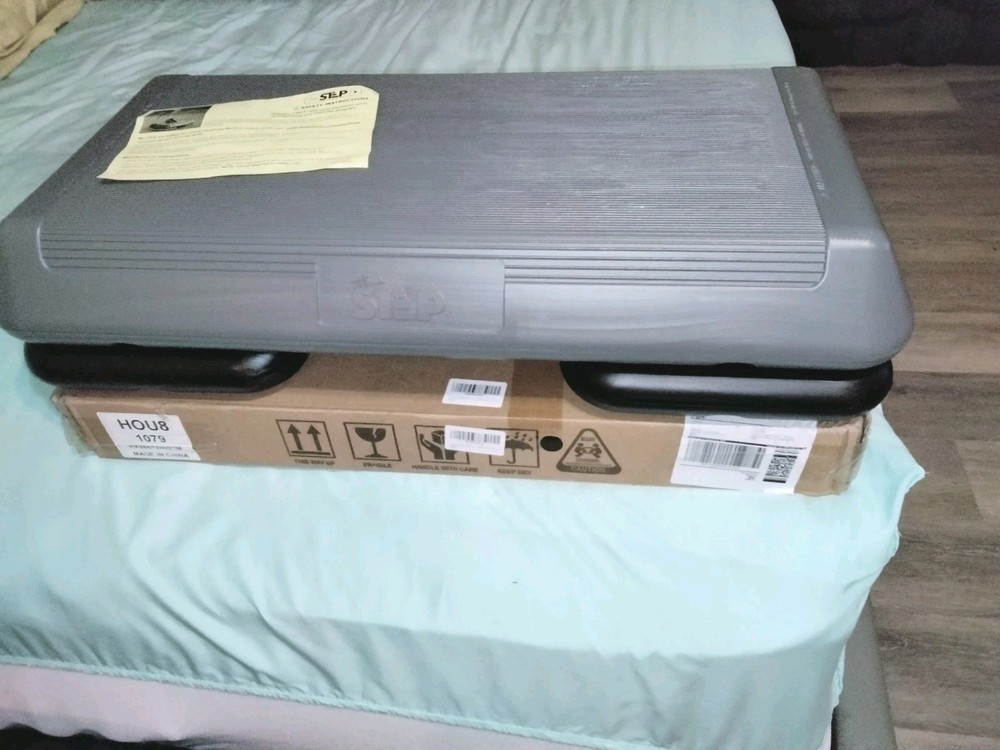 The Original Freestyle STEP Exercise Step Platform, Circuit Size Stepper-Grey