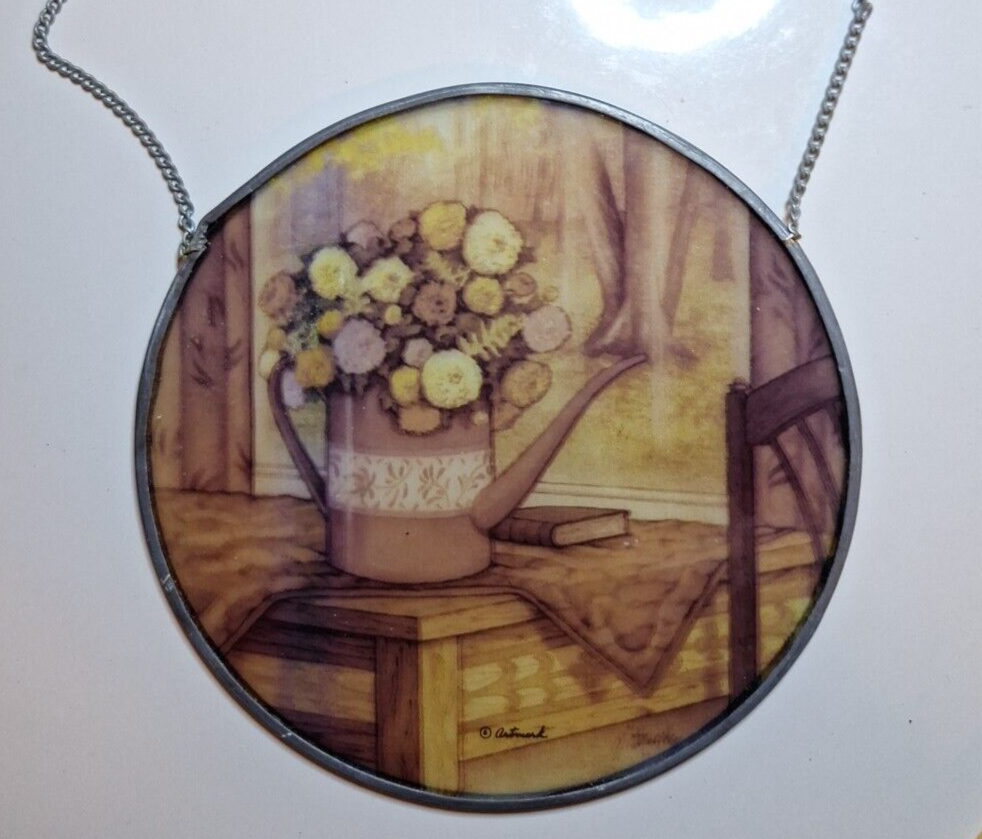 6" dia. Flower in Urn Suncatcher