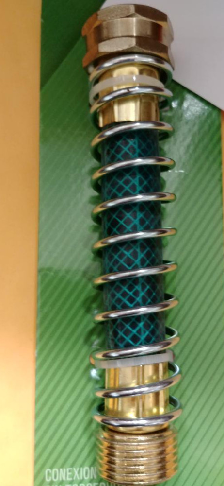 Kink-Free Hose Saver