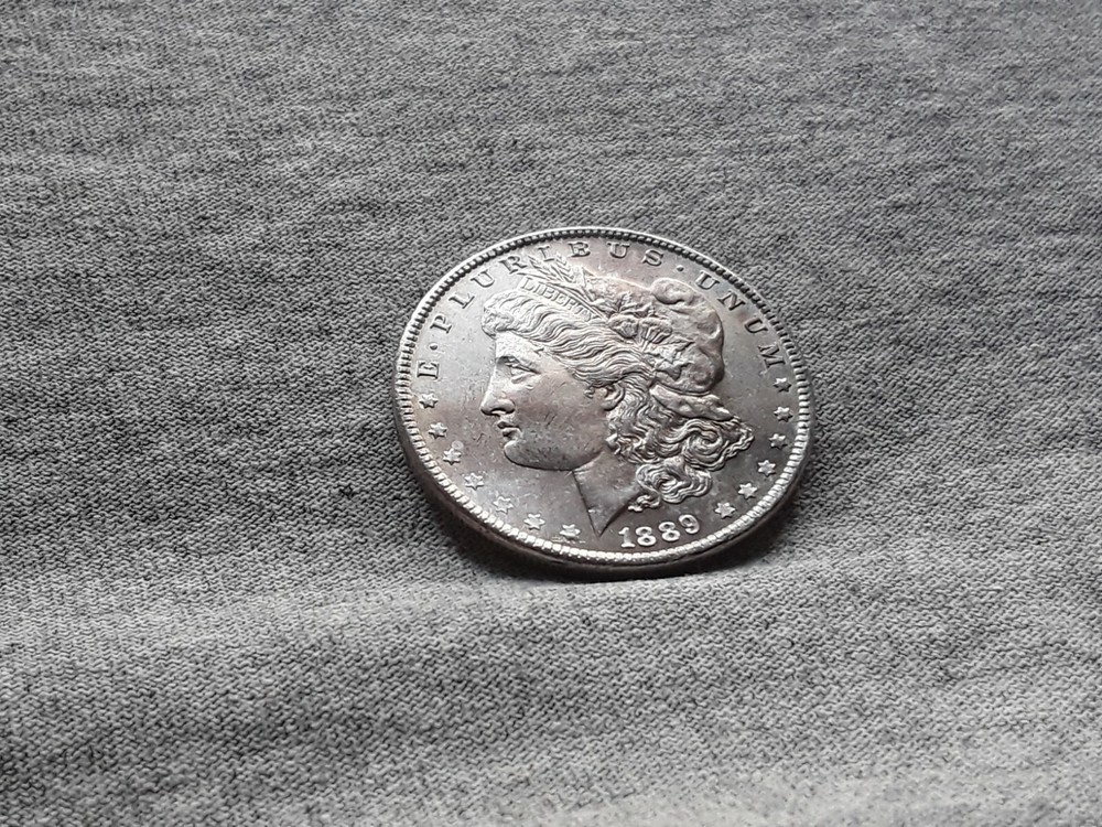 1889 MORGAN SILVER DOLLAR TONING ON BOTH SIDES
