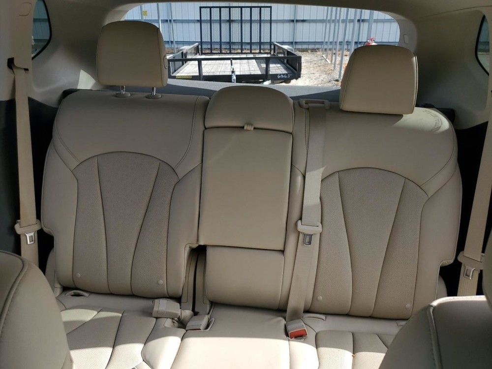 ENVISION 2019 Glove Box 4903869
