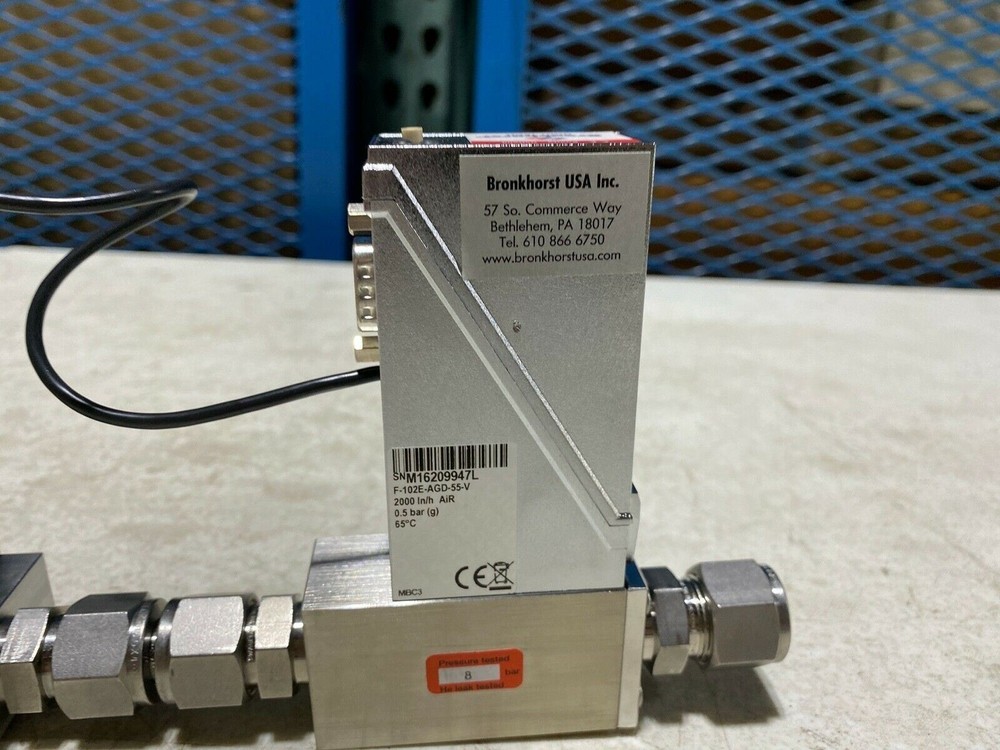 BRONKHORST Digital Mass Flow Meter/Controller & Bellows Valve SET 2000 In/h AiR