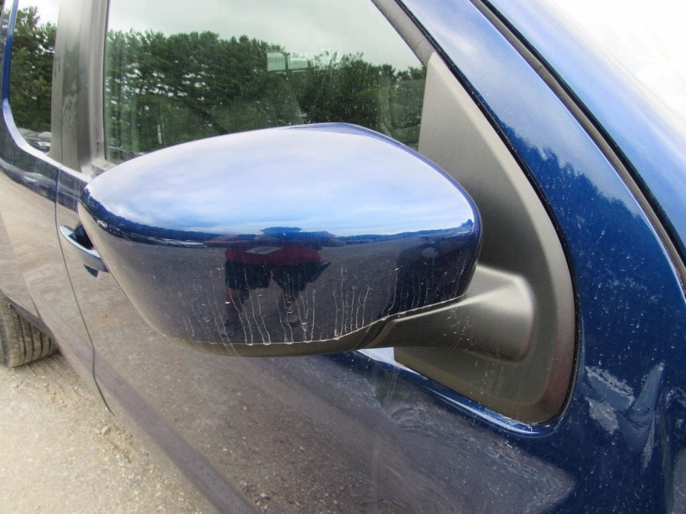 FRONTIER 2023 Glove Box 1067586