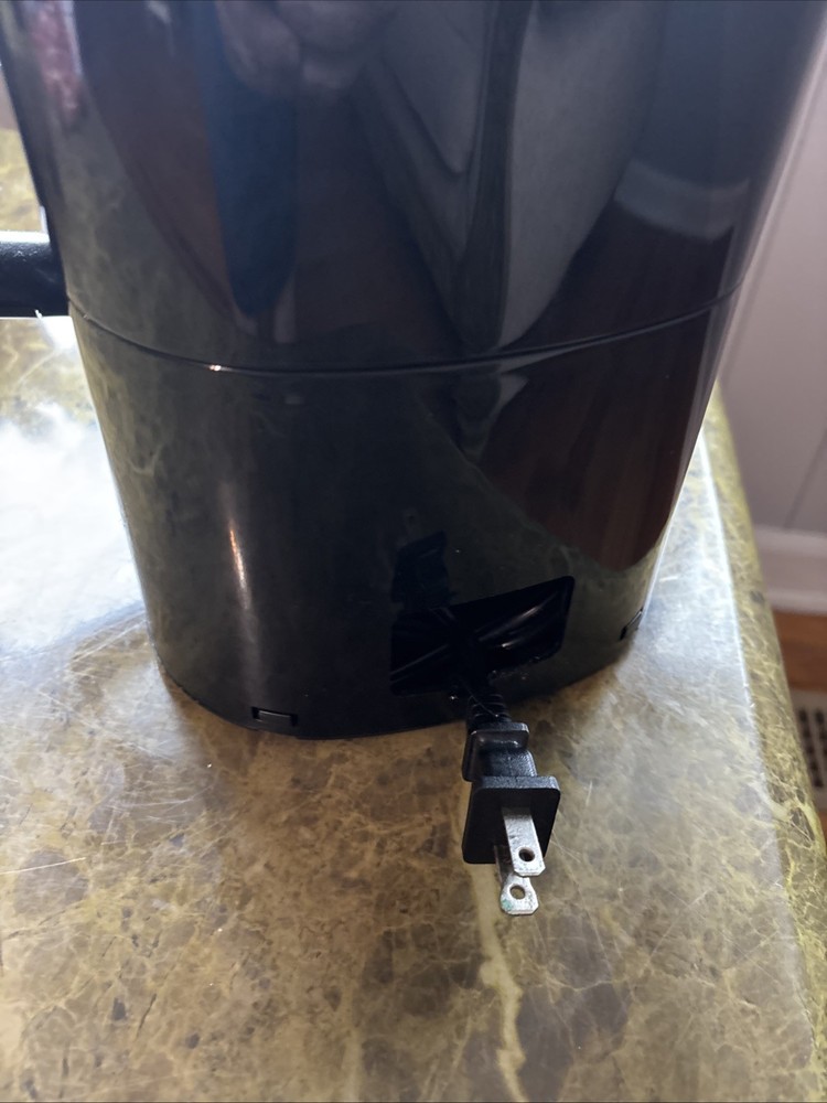 Toastmaster TM-122CM 12 Cup Coffee Maker - Black