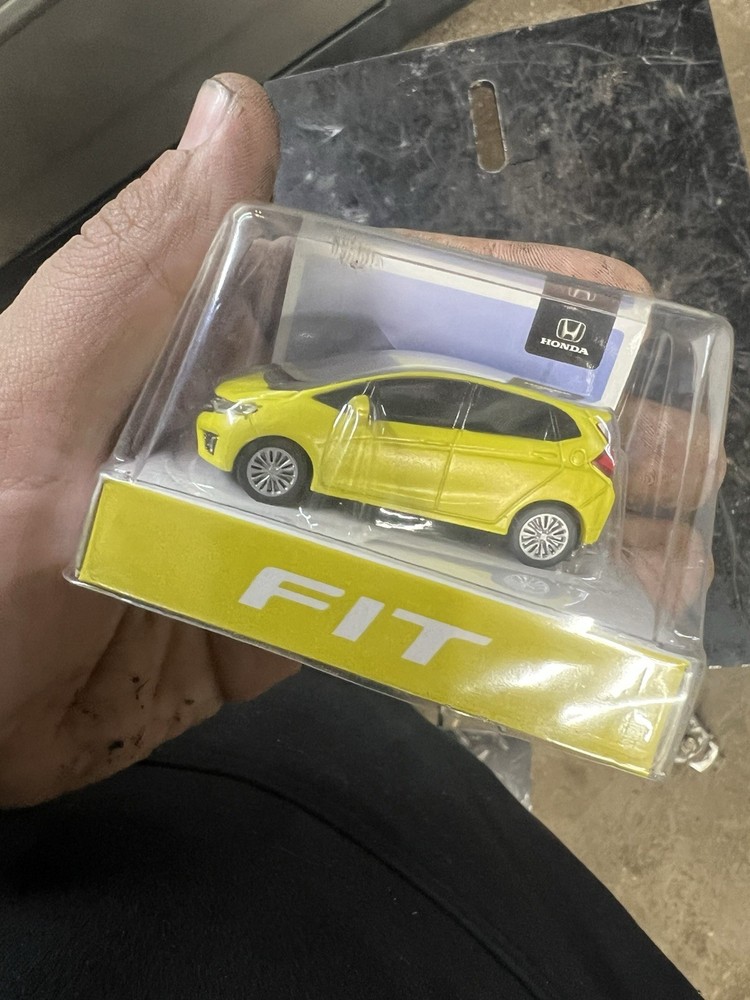 2015 Honda Fit Light-Up Keychain Yellow