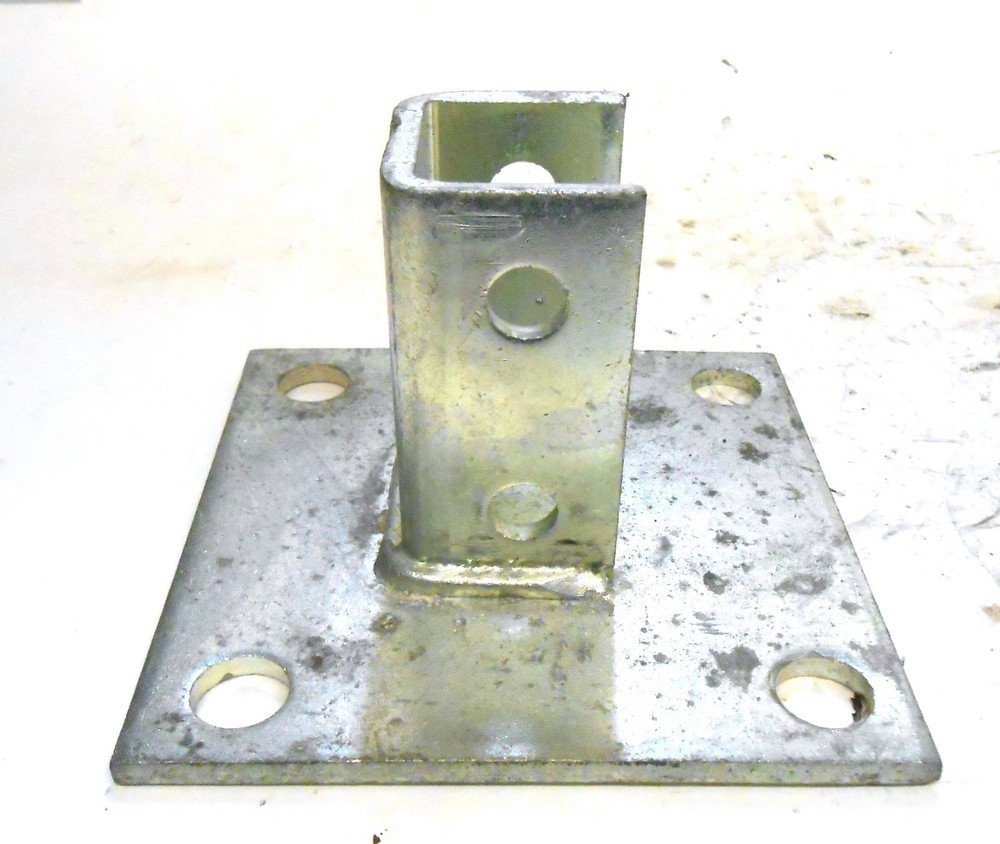 STRUT POST BASE, 6" X 6"3-1/2"