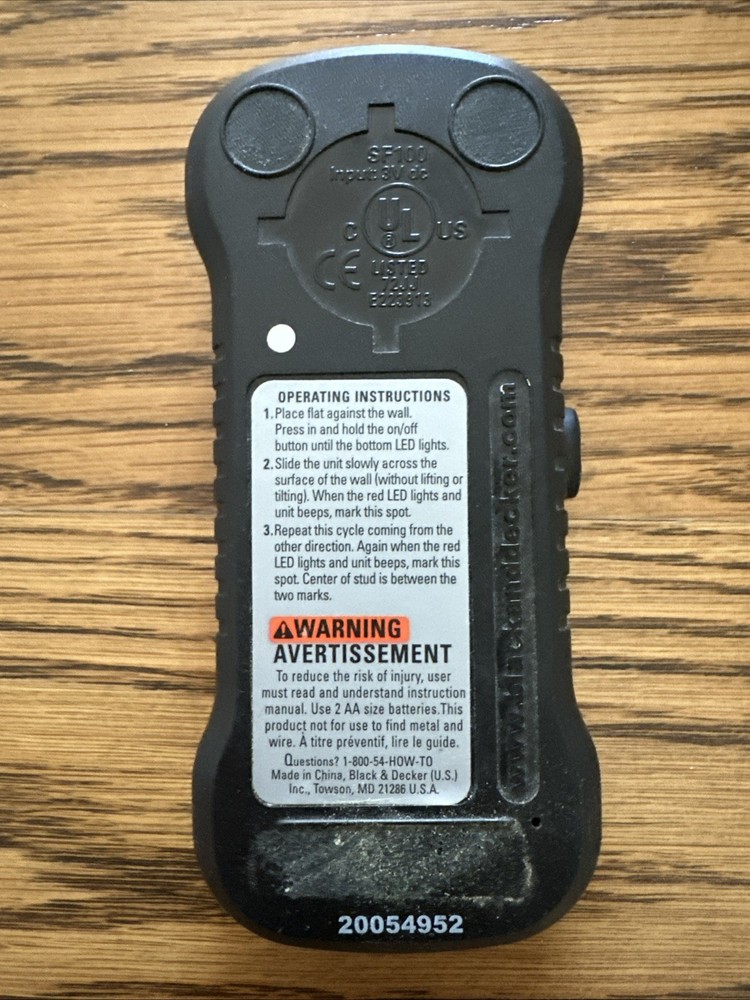 Black & Decker Stud Sensor/Finder w/ LED Indicators, SF100