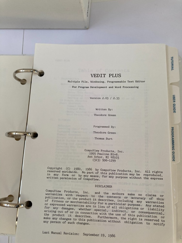 CompuView VEDIT PLUS - Boxed User/Programming/Reference Manual-V2.03/2.33 - 1986