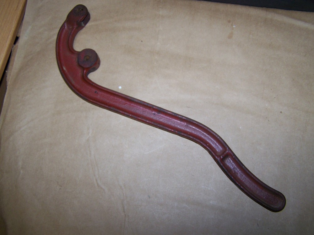 Vintage Cast Iron Hand Water Well Pump Handle # c1