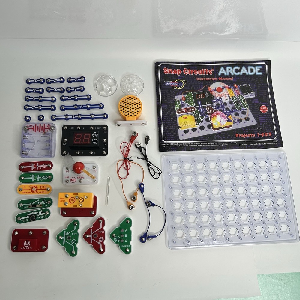 Elenco Snap Circuits Arcade SCA-200 Electronics Educational Toy Kit - Complete