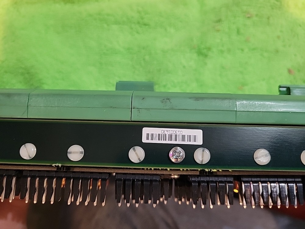 Husky Break Out Board OMC TECH 44A746661-001 Process Interface Module.