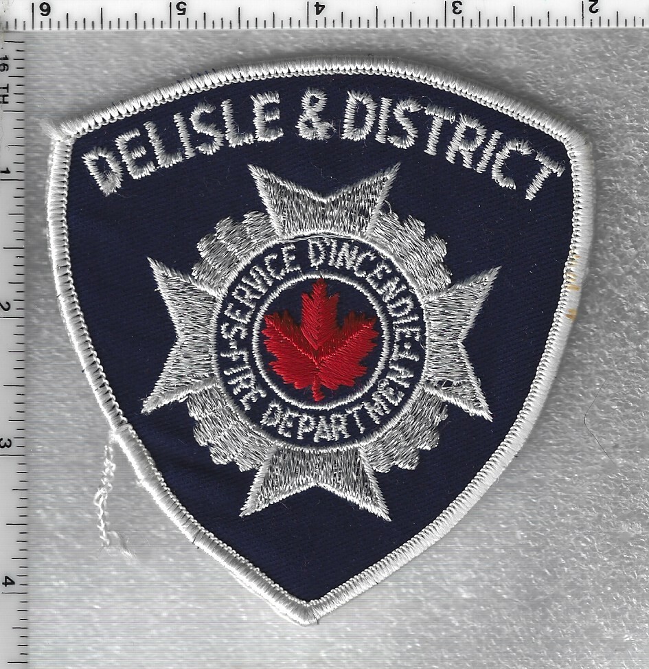 Delisle & District Fire Dept (Saskatchewan, Canada) old style Shoulder Patch