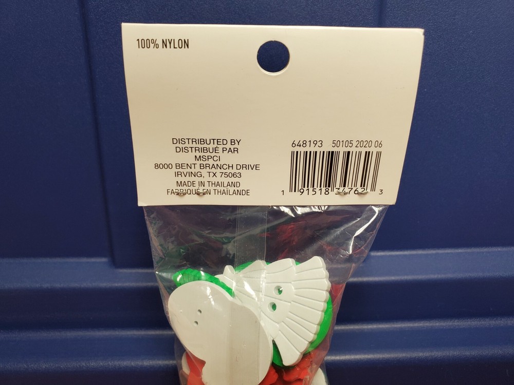 Loops & Threads Christmas Buttons Value Pack Buttons 2 Hole Buttons 2.11 Oz NIP