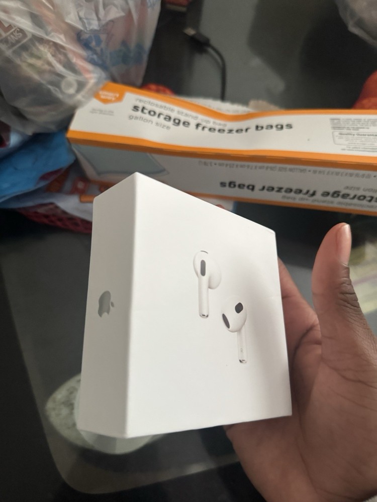 Apple AirPods 3rd Generation Wireless Bluetooth Earbuds White Built-In Mic