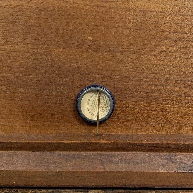 Vintage Palmer Method Hand Writing Pin Button Merit Win Award
