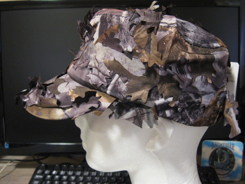 Lucky 7 Leafy Camo Cap Army Style Visor Bow Hunting Hat / Adjustable